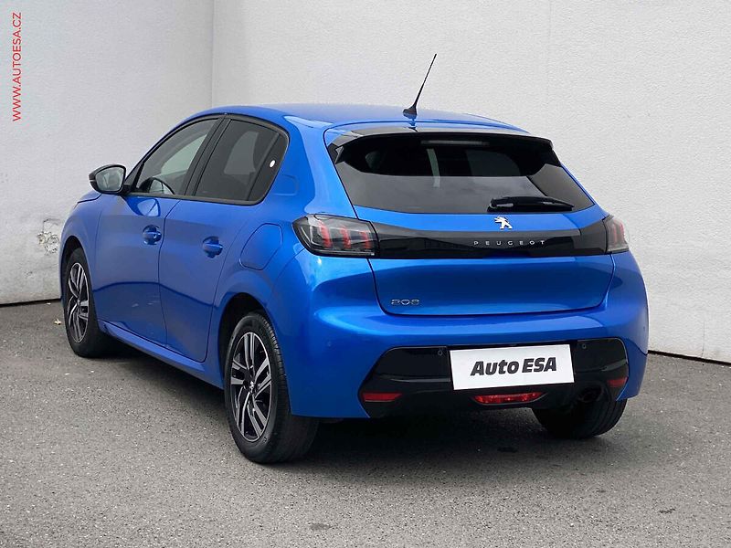 Peugeot 208 (2022) 1.2 PT, Allure, LED, kamera - fotka 6 z 18