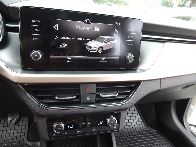 Škoda Scala (2020) 1.0TSi,85kw,Style,full LED,ČR - fotka 19 z 38