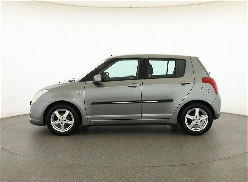 Suzuki Swift (2005) 1.5, nová STK, Klima - fotka 3 z 15