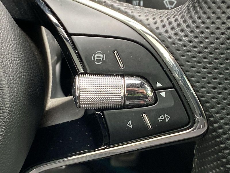 Škoda Kamiq (2022) 1.0 TSI Monte Carlo - fotka 26 z 37