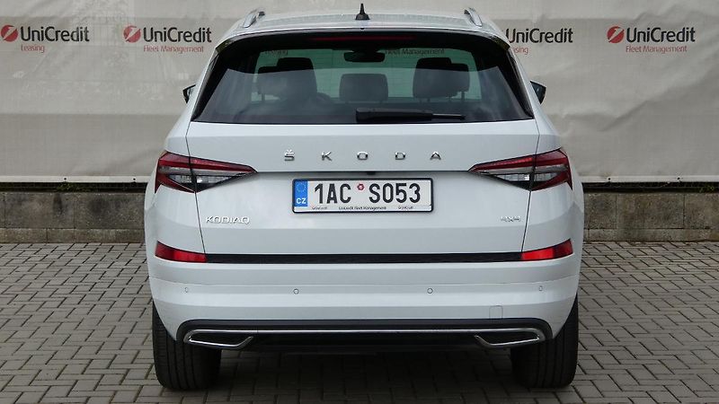 Škoda Kodiaq 2.0 TDI 110 kW L&K 4x4 DSG - fotka 4 z 25