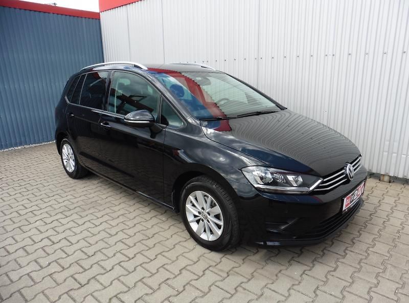 Volkswagen Golf Sportsvan 1,4 TSi Highline - fotka 2 z 17