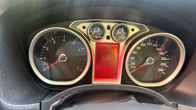 Ford Focus (2009) - fotka 17 z 28