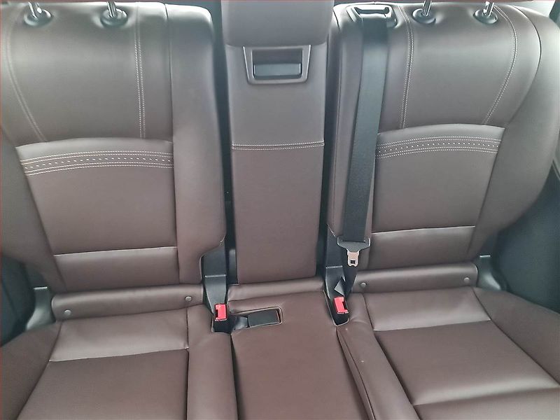 BMW Řada 5 (2014) 530d xDrive GT, 4X4, Automat - fotka 10 z 21