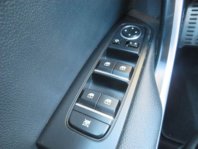 Kia Ceed (2021) GT Line 1.6 CRDi MHEV, Automat - fotka 17 z 17