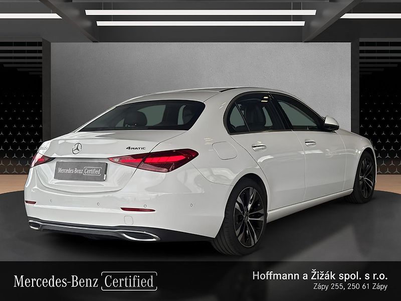 Mercedes-Benz Třídy C 220d 4MATIC - fotka 5 z 20