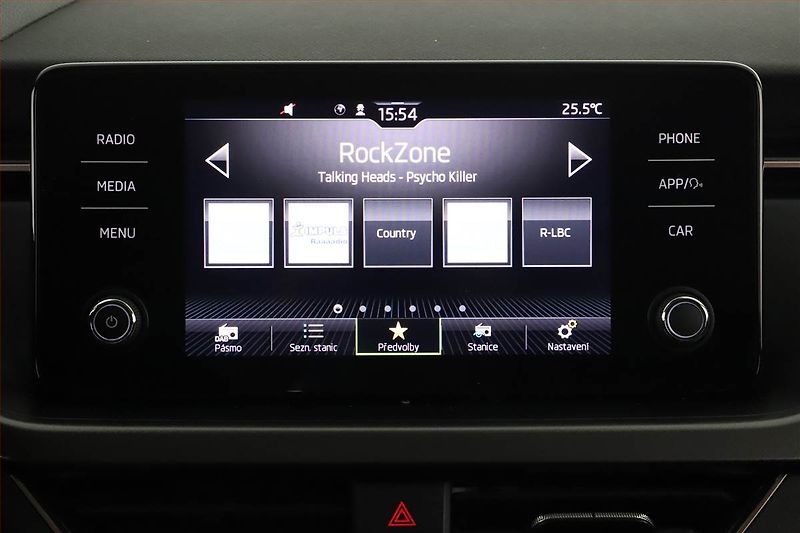 Škoda Scala (2023) Style 1.0 TSI, Automat, ČR - fotka 13 z 19