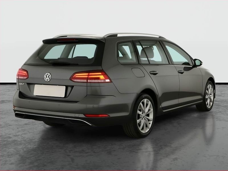 Volkswagen Golf (2018) 1.4 TSI, Tempomat - fotka 5 z 17