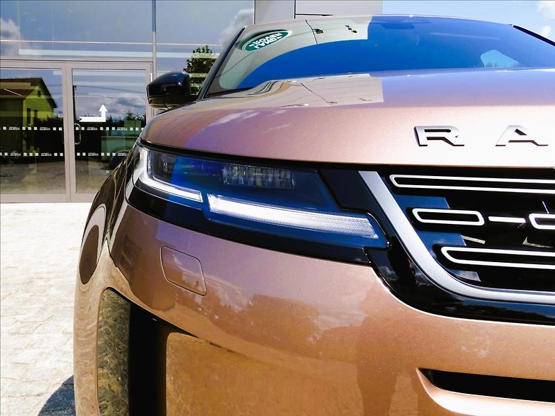 Land Rover Range Rover Evoque (2026) 2,0 D165 S AWD* - fotka 5 z 25