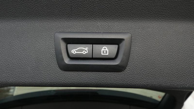 BMW X3 20d xDrive - fotka 20 z 23