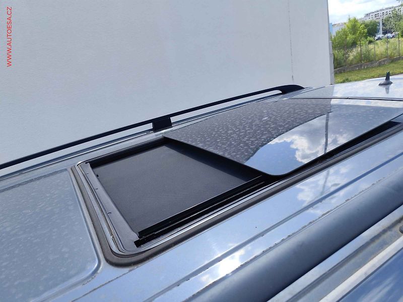 Mercedes-Benz Viano (2012) 3.0CDi V6 L2, Ambiente, AT - fotka 29 z 34