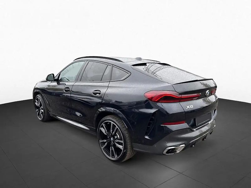 BMW X6 xDrive30d M-Sport Pano NezT Ve - fotka 4 z 10
