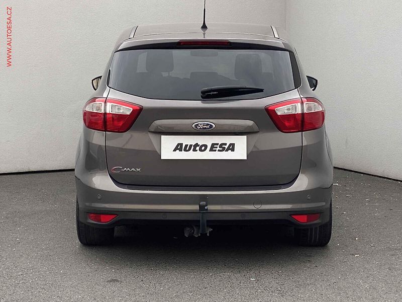 Ford C-MAX (2014) 1.6 TDCi, Titanium, kamera - fotka 5 z 17