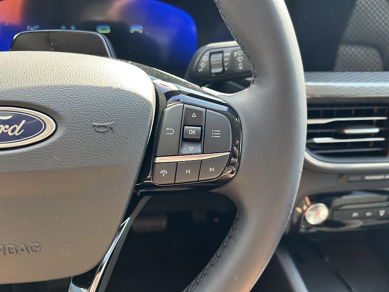 Ford Kuga Top Edition 2.5 PHEV 178kW - fotka 22 z 38