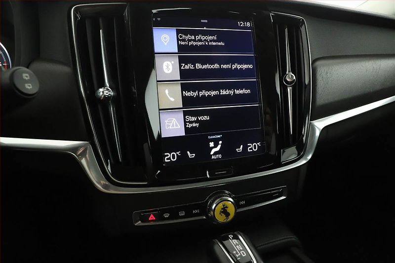 Volvo V90 (2017) Cross Country - fotka 9 z 20