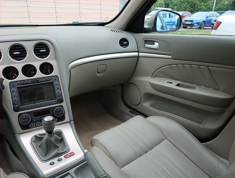 Alfa Romeo 159 (2006) 3.2 JTS, 4X4, po STK - fotka 8 z 19