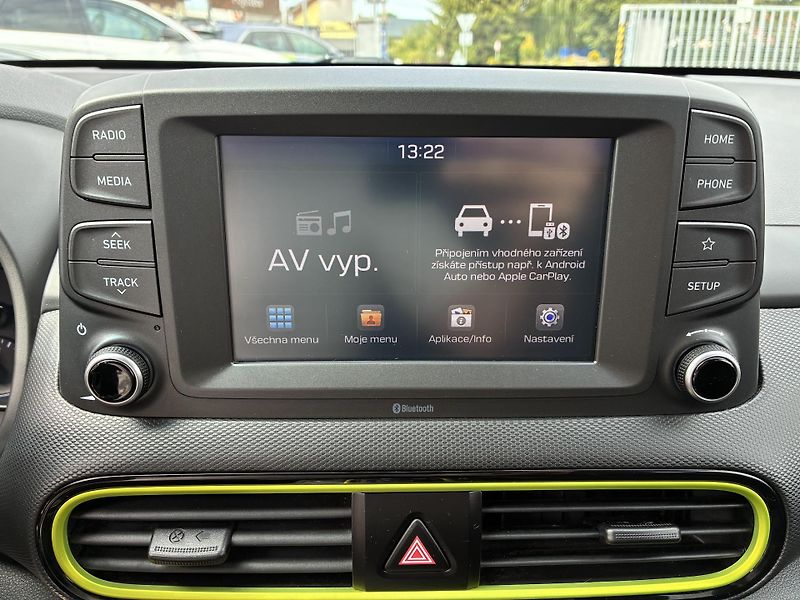 Hyundai Kona 1.6-130KW,4X4,AUTOMAT,TAŽNÉ - fotka 16 z 25