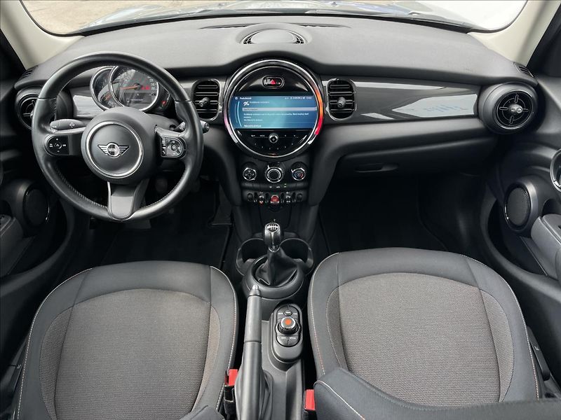 Mini Cooper 1,5 PDC - fotka 6 z 22