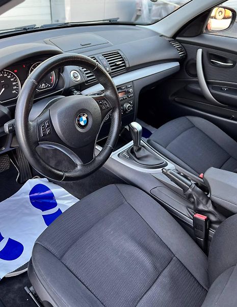 BMW Řada 1 (2010) (E87) LCI SPORTOVNÍ HATCHBACK - fotka 7 z 24
