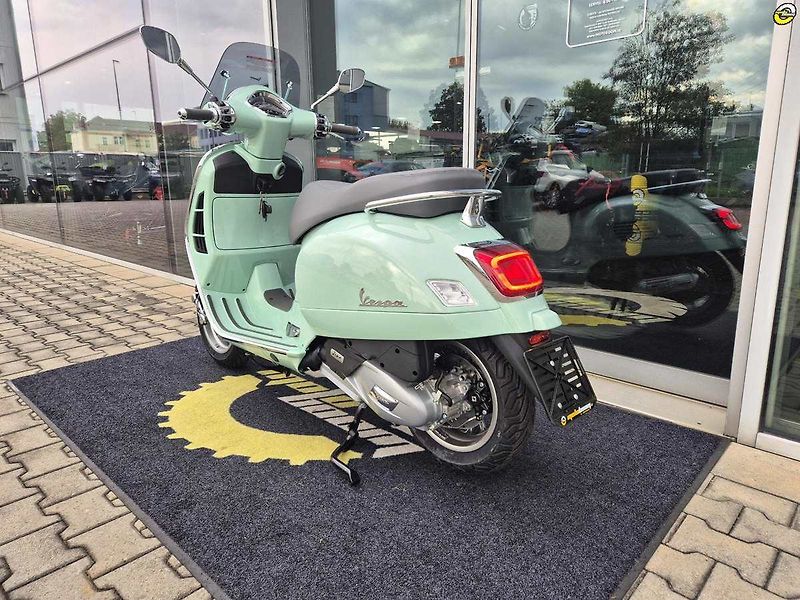 Vespa GTS 125 (2026) E5+ - fotka 26 z 39