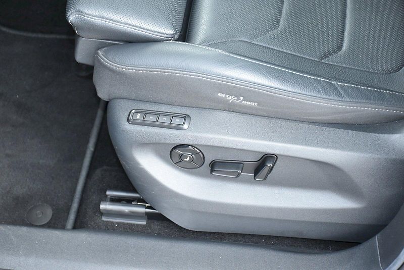 Škoda Kodiaq (2024) Exclusive Selection 2.0 TDI 14 - fotka 26 z 35