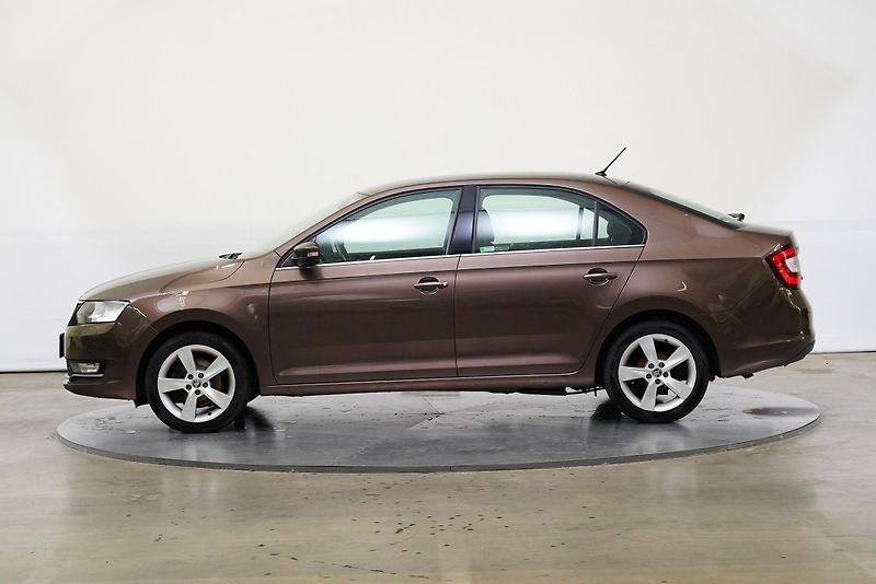 Škoda Rapid - fotka 3 z 22