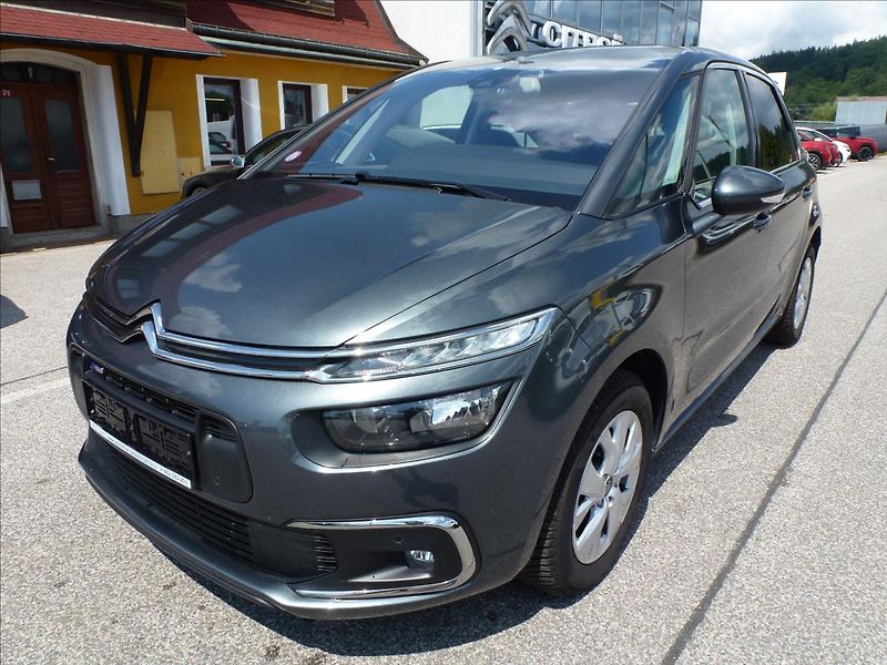 Citroën C4 Picasso 1,2 PureTech 130 6MAN Turbo Od - fotka 3 z 55