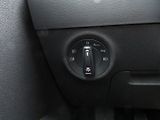 Škoda Karoq (2019) 1.0 TSI 81kW KAMERA - náhled 30