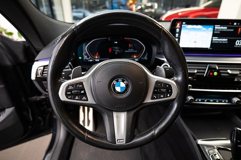 BMW Řada 6 i GT RWD/360/4-Zóny/Pano/LED - fotka 6 z 23