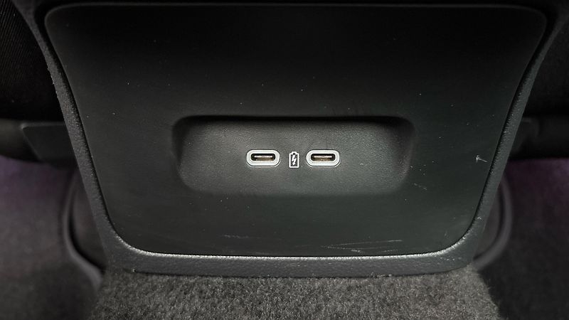 Škoda Octavia 2.0 TDI Style - fotka 21 z 26