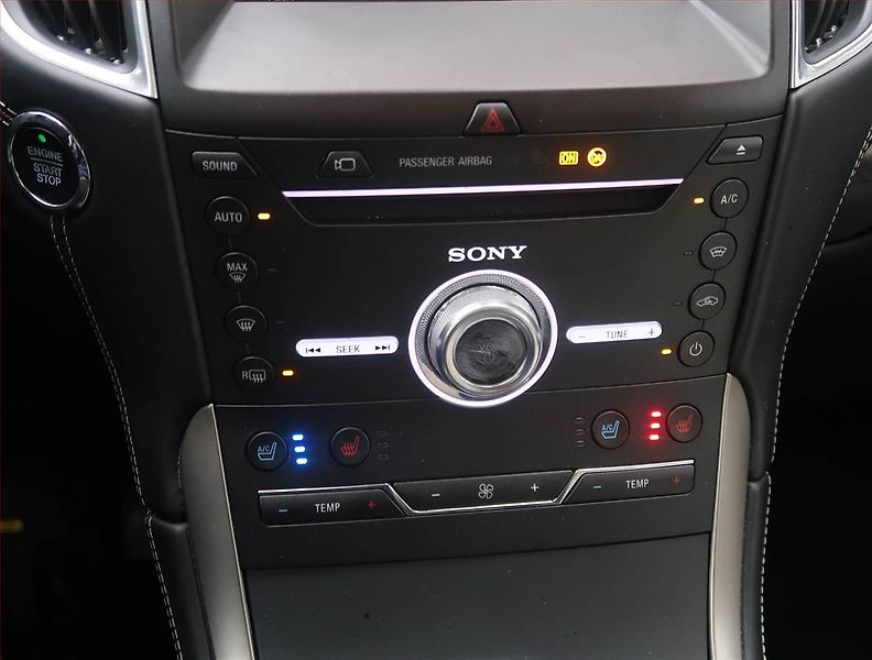 Ford S-MAX (2017) Vignale 2.0 EcoBoost, Automat - fotka 18 z 30