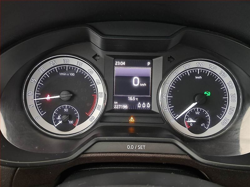 Škoda Octavia (2016) Laurin&Klement 2.0 TDI, 4X4 - fotka 11 z 21