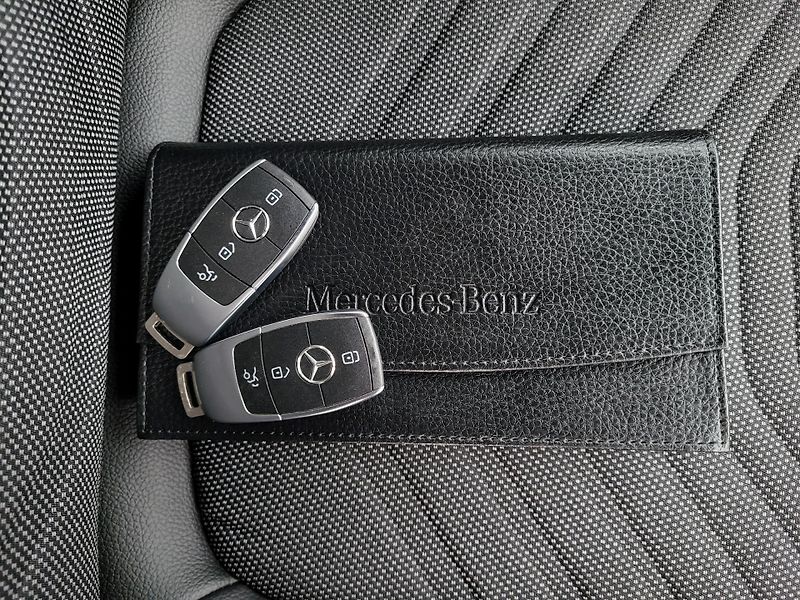Mercedes-Benz GLB 180 100kW STYLE automat ČR - fotka 43 z 45