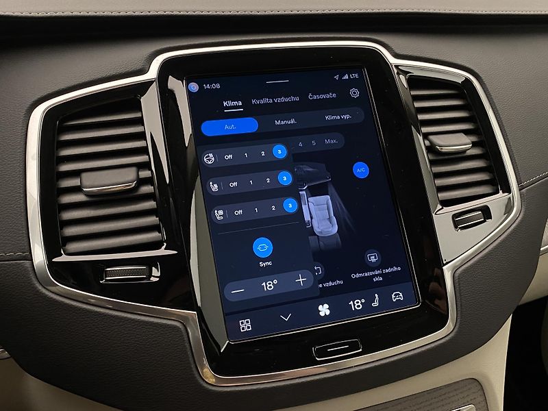 Volvo XC90 B5 AWD BRIGHT PLUS - fotka 46 z 66
