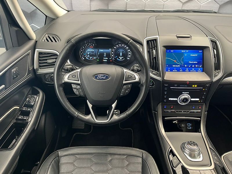 Ford S-MAX 2.0 140kW VIGNALE WEBASTO - fotka 8 z 76