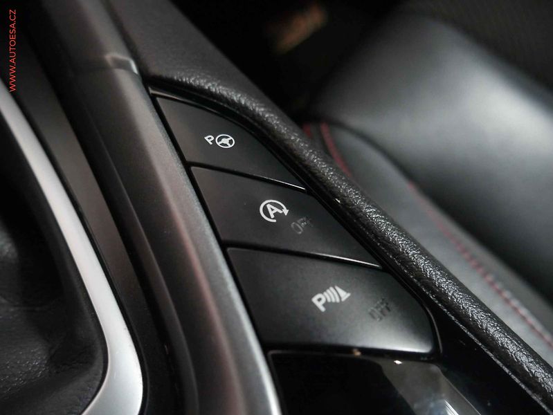 Ford Mondeo (2019) 2.0TDCi, AT, navi, LED - fotka 20 z 23