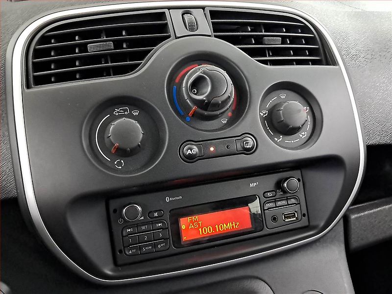 Renault Kangoo (2014) 1.2 TCe, 5Míst, ČR - fotka 12 z 13