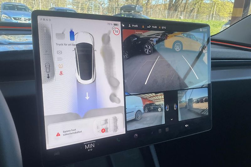 Tesla Model 3 Long Range AWD Highland Tažné - fotka 12 z 20