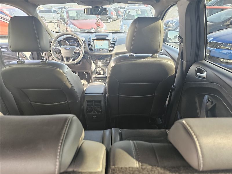 Ford Kuga 2,0 TDCi 110KW STLine KŮŽE NAV - fotka 28 z 44