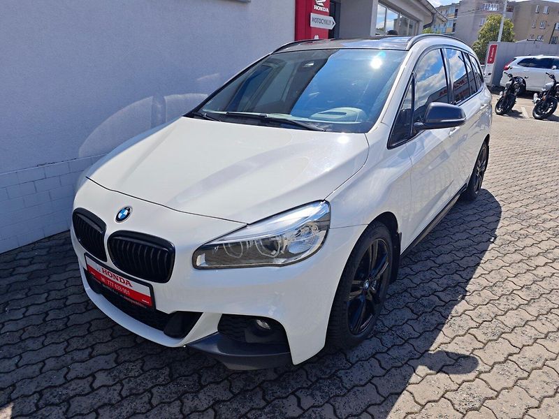 BMW Řada 2 (2016) 220D Grand Tourer M-paket - fotka 3 z 43