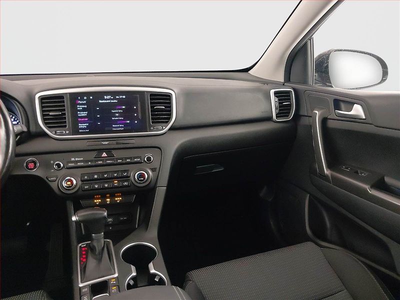 Kia Sportage (2019) 1.6 CRDi, 4X4, Automat - fotka 7 z 21