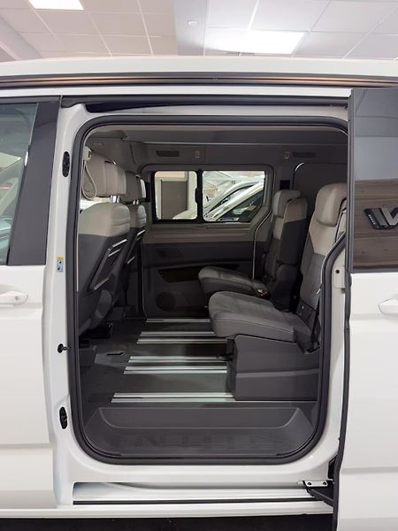 Volkswagen California eHybrid 4M Beach Camper IQ Kam - fotka 12 z 15