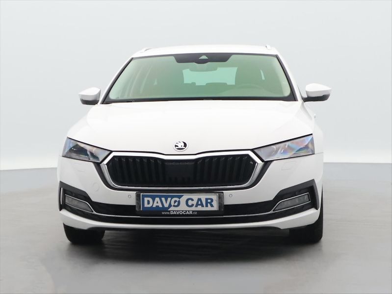 Škoda Octavia 2,0 TDI DSG 4x4 CZ Style DPH - fotka 2 z 34