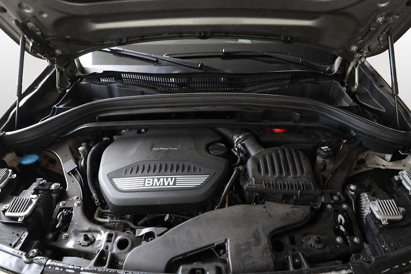BMW X2 xDrive 20d - fotka 11 z 24