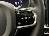 Volvo XC90 (2026) B5 AWD DARK PLUS - náhled 23