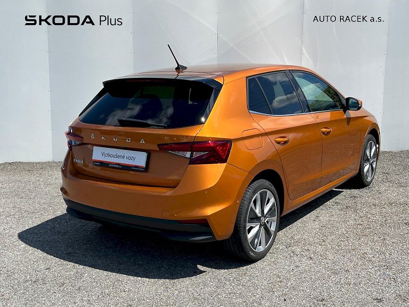 Škoda Fabia (2021) 1.0 TSI 81kW Style - fotka 2 z 28