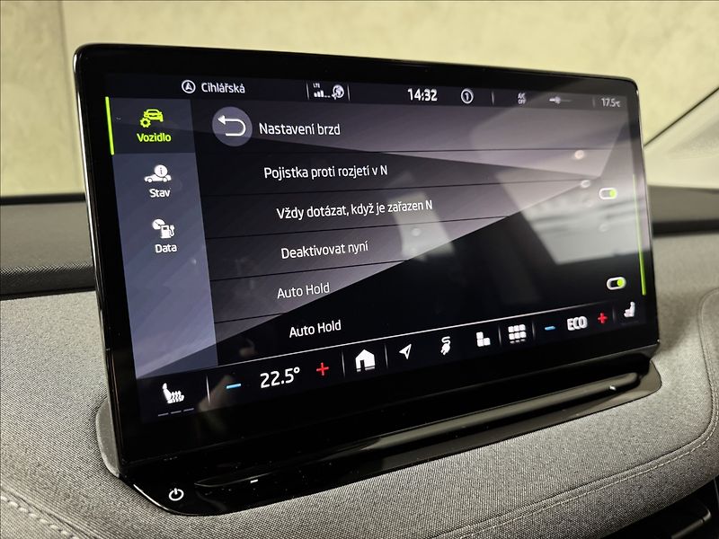 Škoda Enyaq 80 LED Matrix Assist Kamera - fotka 31 z 47