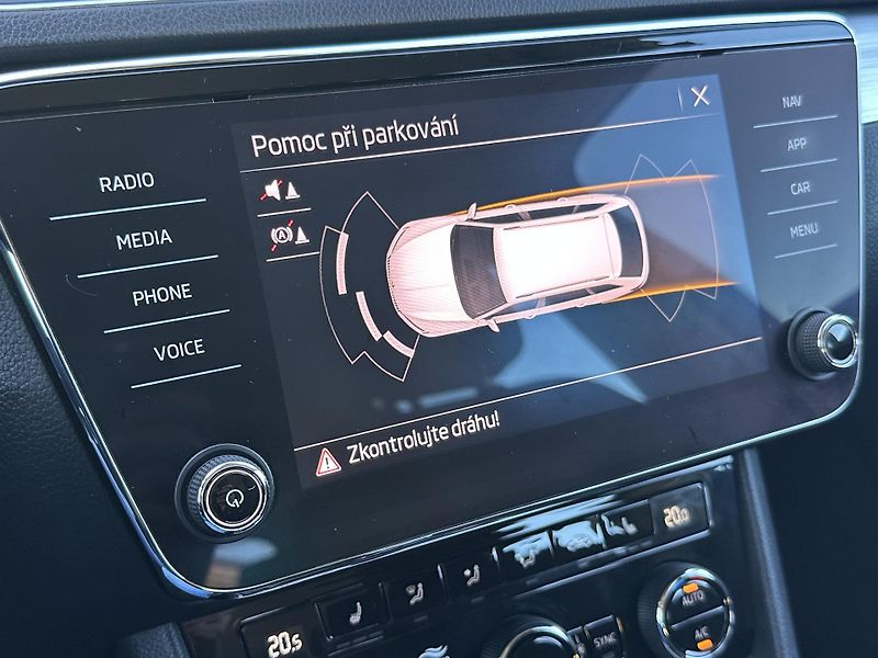 Škoda Superb (2021) KOMBI 2.0TSI/140kW* 1.Maj.   - fotka 15 z 39