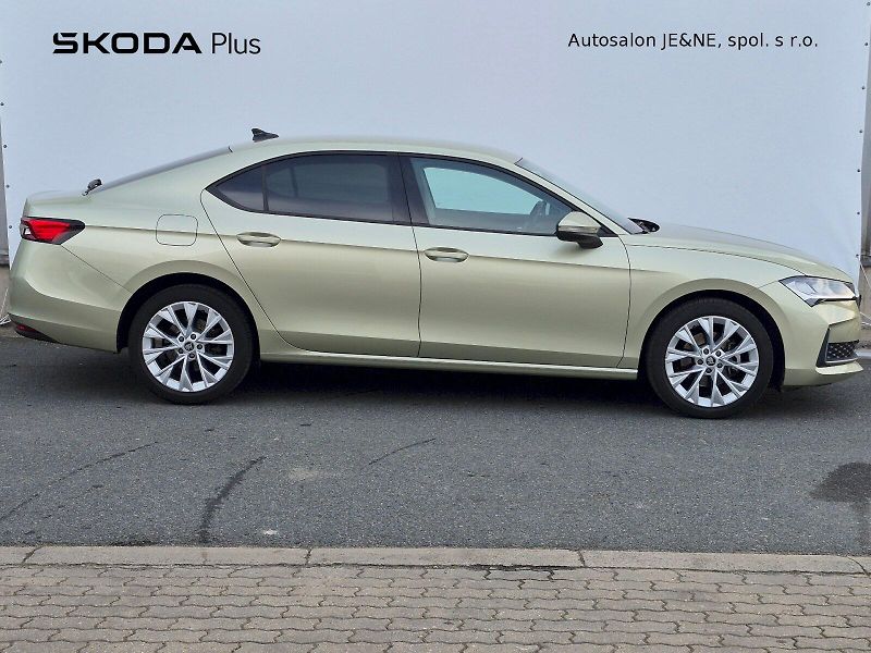 Škoda Superb (2025) Selection 2.0 TDI 110kW DSG - fotka 8 z 31