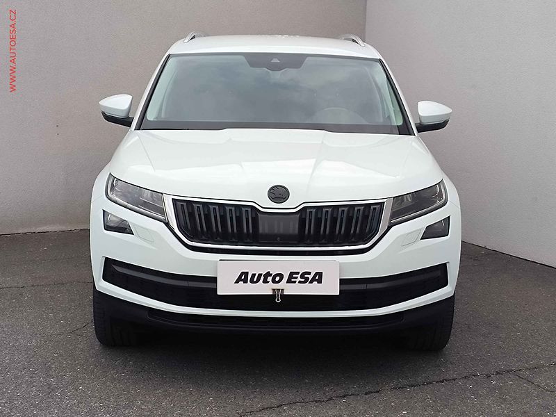Škoda Kodiaq (2017) 2.0TDi 4x4, Style, DSG, LED - fotka 2 z 32